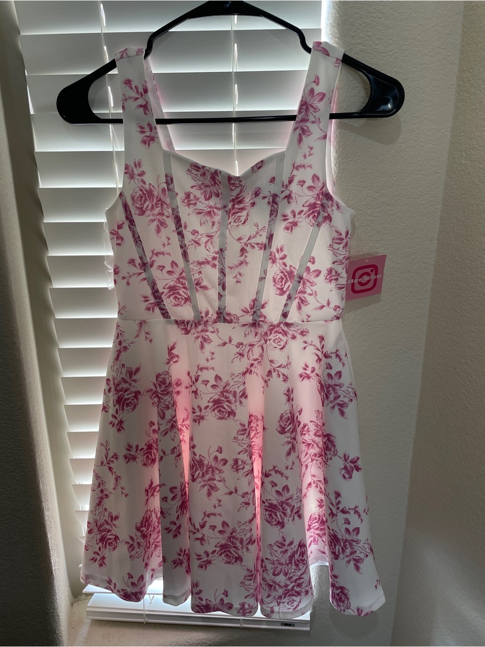 Floral Fit-and-Flare Girls' Dress in White and Pink,lined